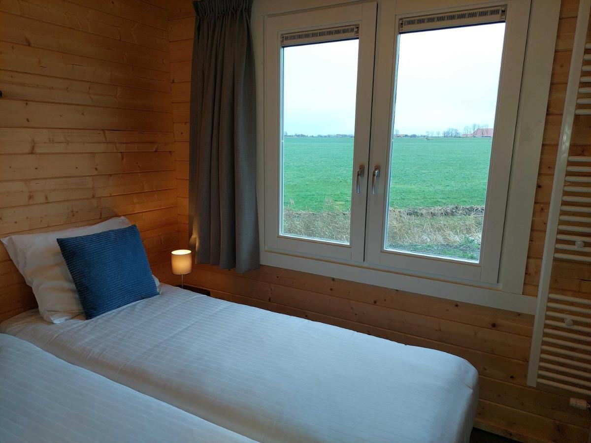 Vakantiehuisje Vlakbij Leeuwarden, Swichumer Pleats Exterior foto
